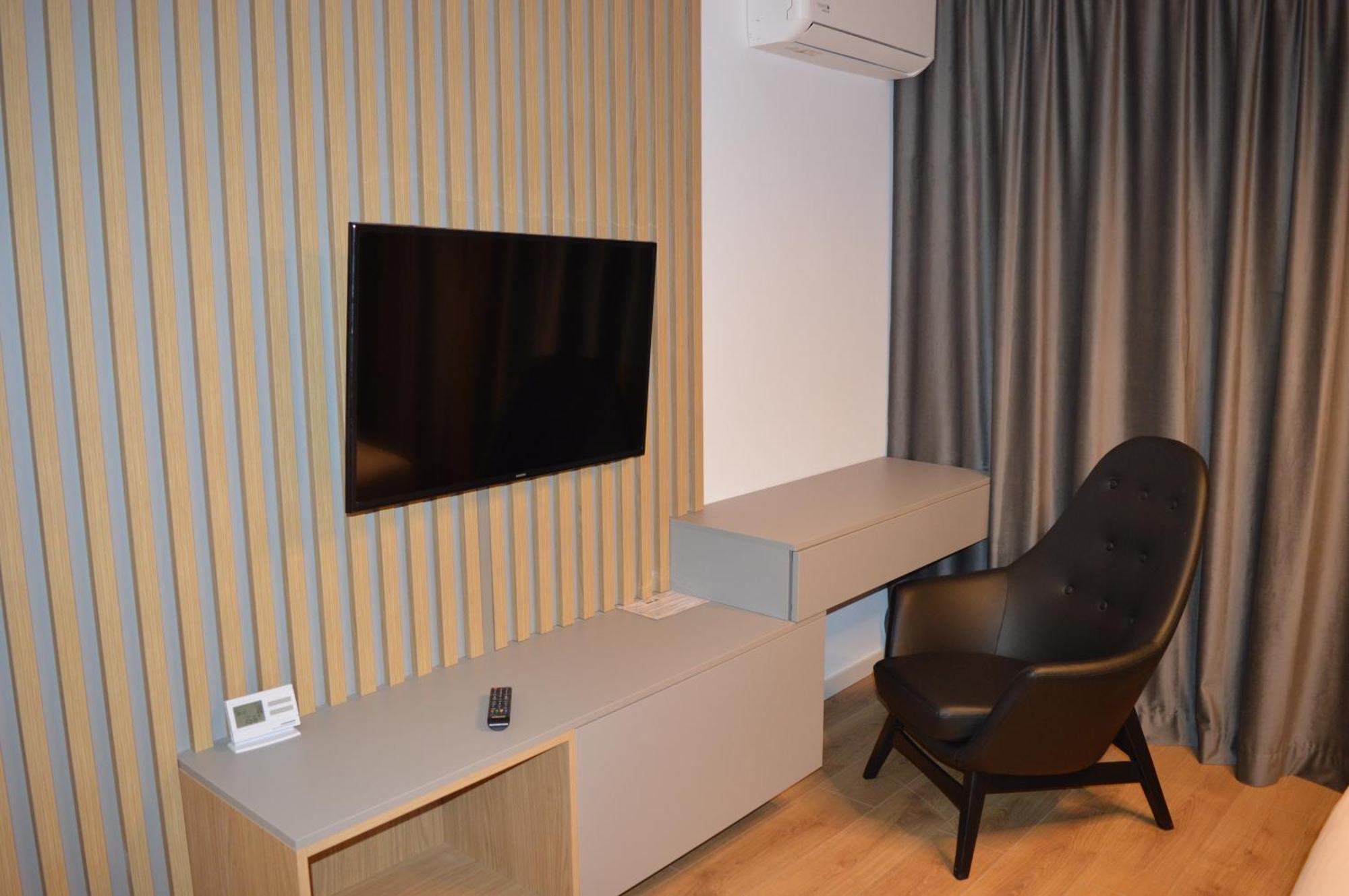 Meb Apartments - Park Lake كلوج-نابوكا المظهر الخارجي الصورة